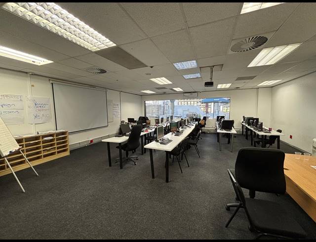 1,468M² OFFICE TO LET IN CAPE TOWN CITY CENTRE